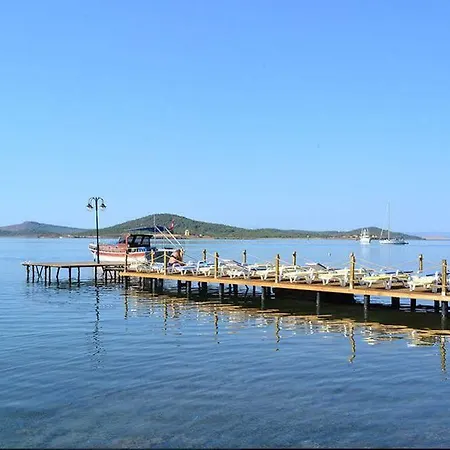 Cunda Deniz 3* Ayvalı