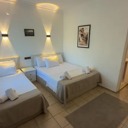 Cunda Deniz Отель 3*