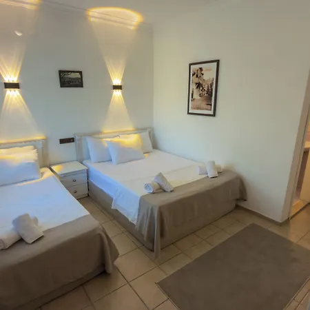 Cunda Deniz Hotell 3*